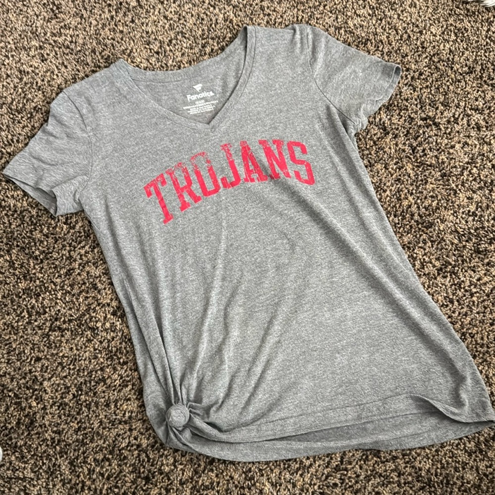 USC women’s Tee - M